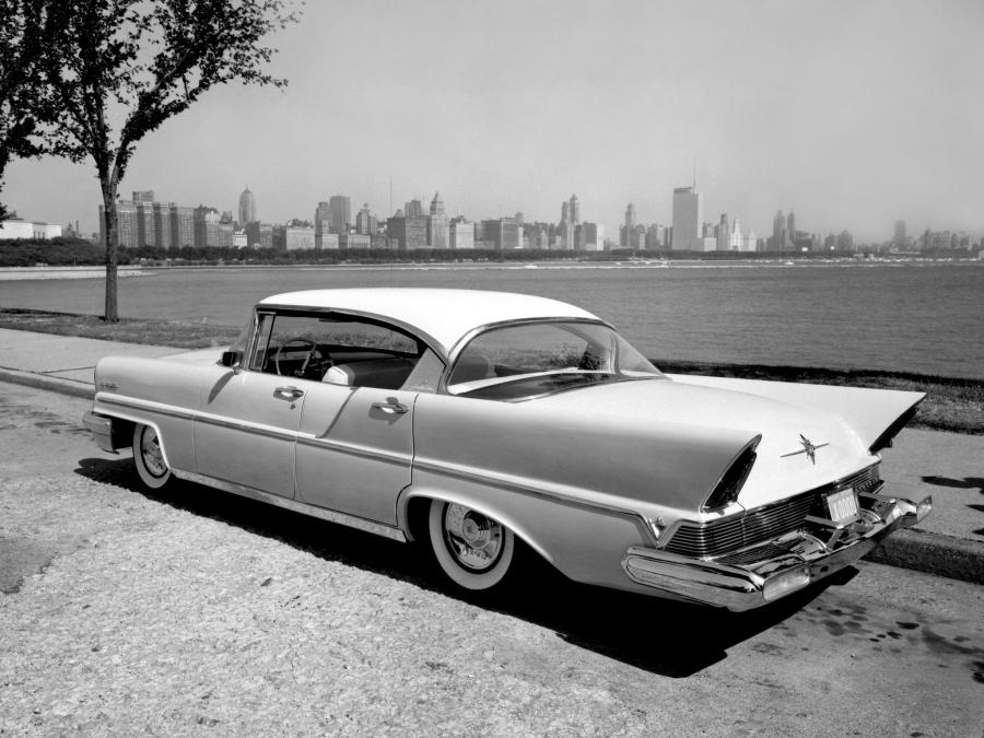  Lincoln Premiere Landau 4-Door Hardtop (57B) 1957 года  (фото 13 из 14)